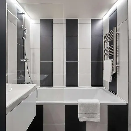 Hotell Mio By Amano 4*