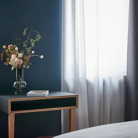 Mio By Amano Отель